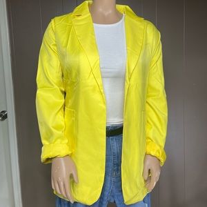 🌼Yellow Boy Blazer🌼